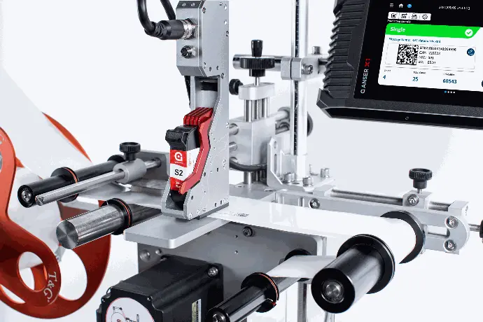 Marcaje etiquetas papel con equipos Anser X1